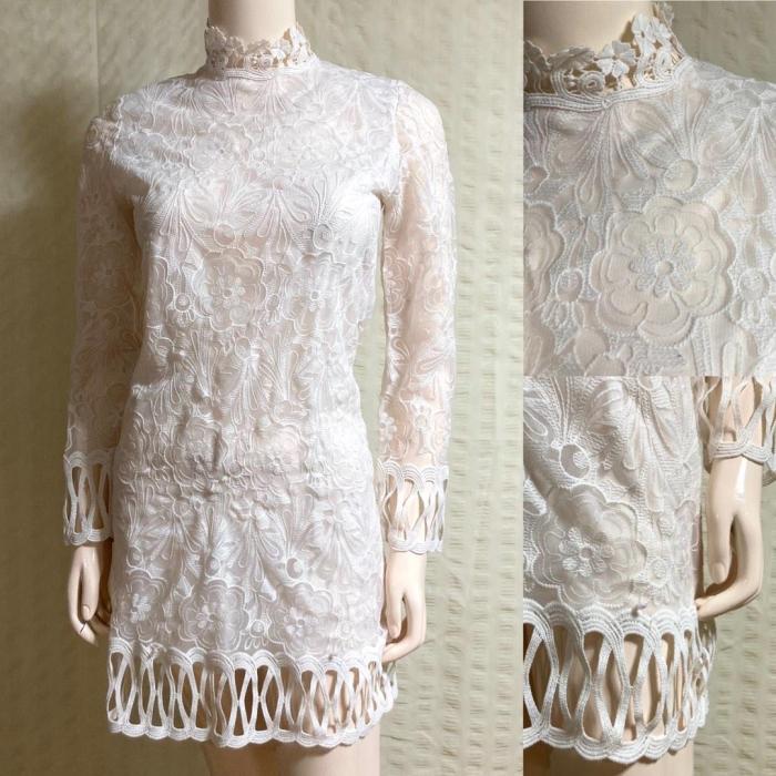 Lace dress