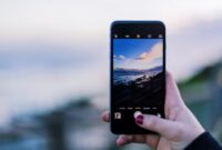 Smartphone shipments growth