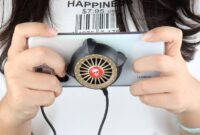 Cooling fan for gaming phones