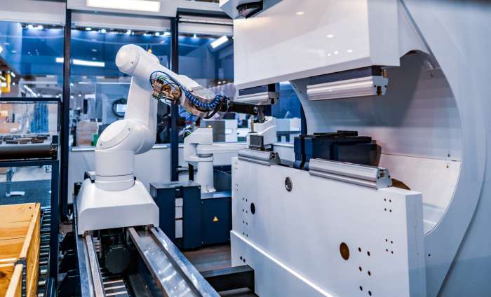 Robots in the Workplace: How Automation is Changing Industries – usamaya Automation in industries